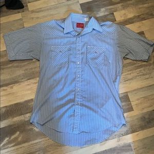Short Sleeve Pearl Snap